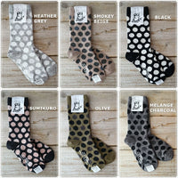 【Put on socks プットオンソックス】"pinball(ピンボール)" コットンブークレー&ラメドットソックス(6 COLOR)