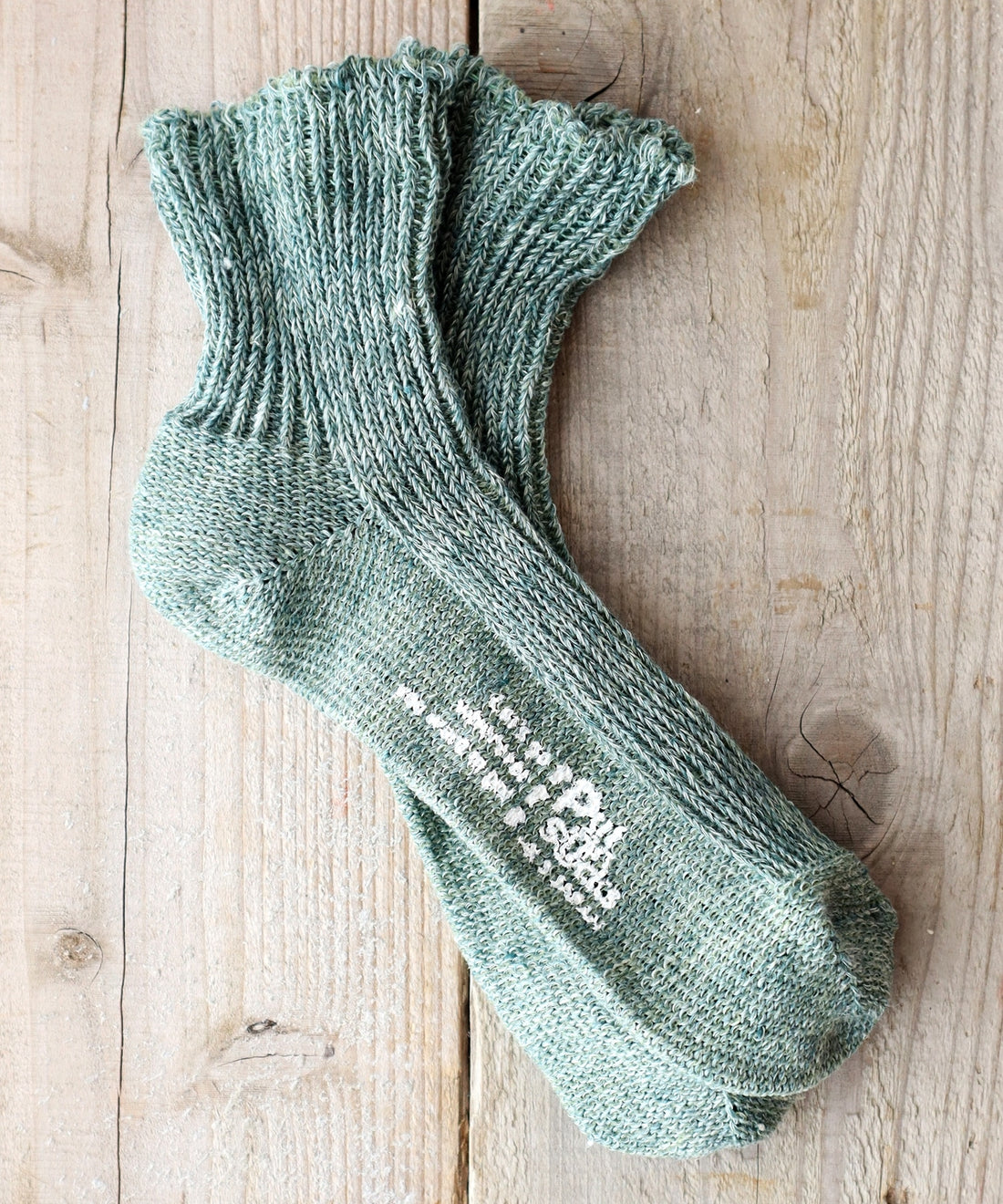 【Put on socks プットオンソックス】"Sea glass(シーグラス)" リネンソックス(12 COLOR)